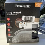 Brookstone Full/queen Heated Micro Herringbone Blanket Gray New Open Box. Fixed Price $40.00.