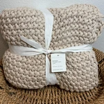 Pottery Barn Bayside Seed Stitch Chunky Knit Throw Blanket 44X56" Oatmeal Beige. Fixed Price $89.00.