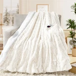 Maxeve Heated Electric Throw 50X60 Faux Rabbit Fur Sherpa Blankets. Fixed Price $83.66.