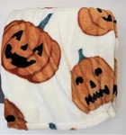 Halloween Oversized Plush Throw 50 X 70 Way To Cel Brate. Fixed Price $10.00.