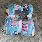 Berber Microlight Plush Throw Blanket Gray, 50"X60" Comfort Bay. Fixed Price $12.99.