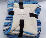 Pet Lovers Plush Sherpa Throw Blanket Size 50X60 Pride Artwork. Fixed Price $17.00.
