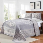 Kymbal Cotton Blend Traditional Lightweight Jacquard Medallion Bedspread Set. Fixed Price $110.70.