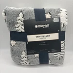 Broyhill Plush Throw Snowflakes Tree White Green 50 X 60 New. Fixed Price $19.95.