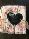 New Rachel Roy Flannel Plush Blanket 90X90 Full/queen Valentines Day. Fixed Price $32.64.