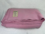 Faribault Woolen Mill Company Queen Blanket Pink 100% Merino Traditional. Fixed Price $127.46.