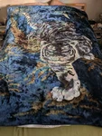 'mor' (?) Blanket Throw Thick Ultra Fine Mink Plush White Tiger Queen Size. Fixed Price $44.95.