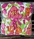 Vera Bradley Cozy Plush Throw Blanket Lilli Bell Pink White New Rare Nwt Sealed. Fixed Price $149.50.